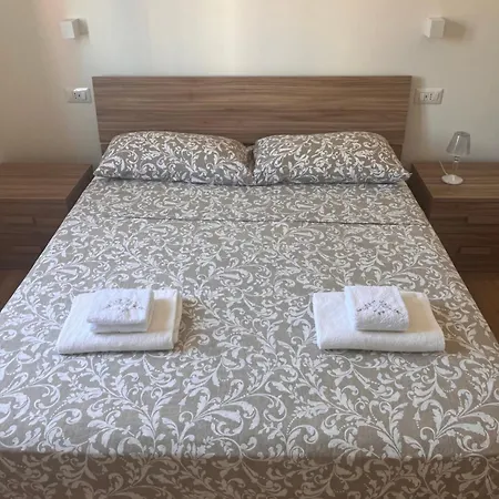 Sesto Apartment *